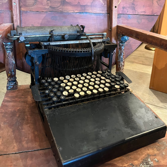 Caligraph 2 typewriter by American Writing Machine Company, 1882.